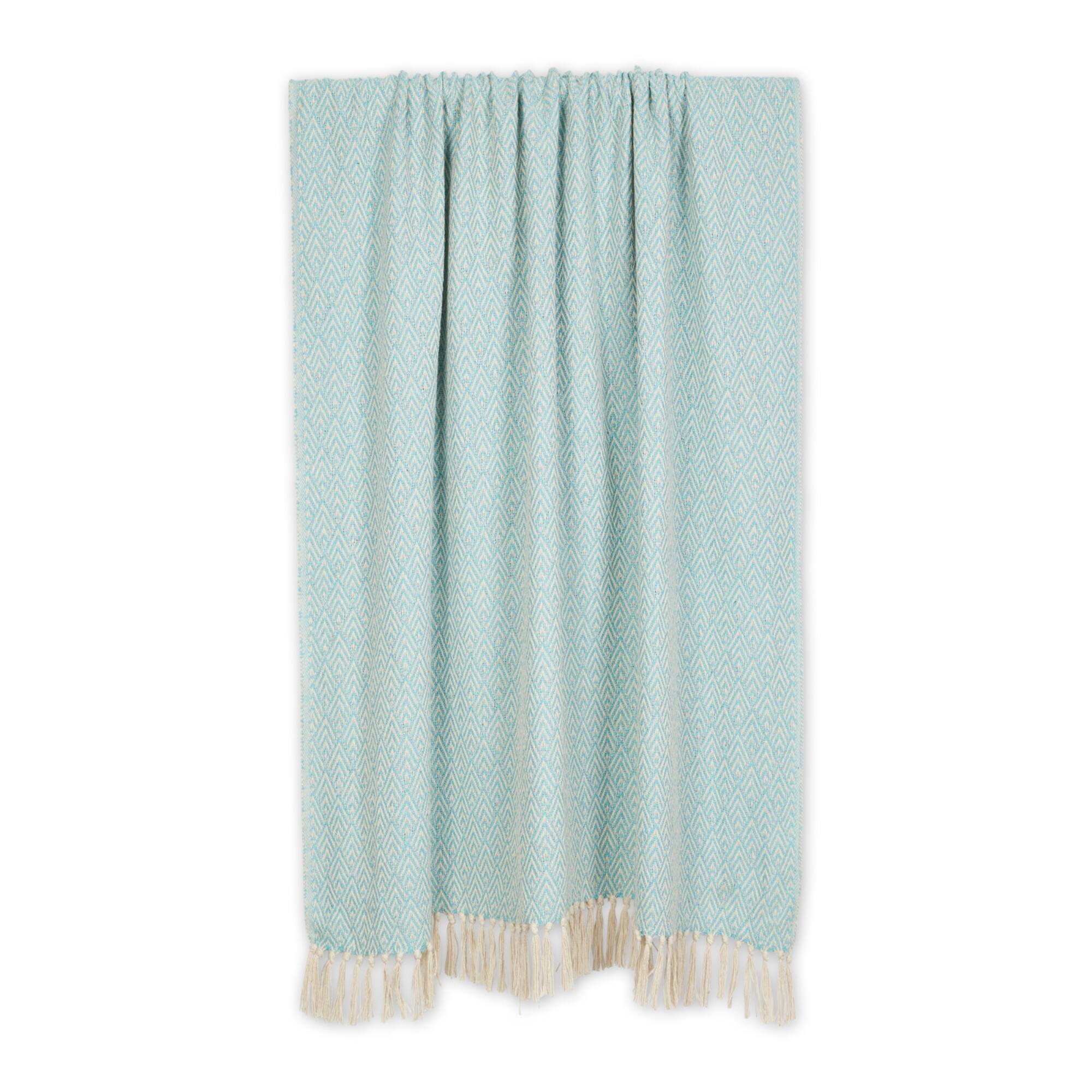 DII® Diamond Throw